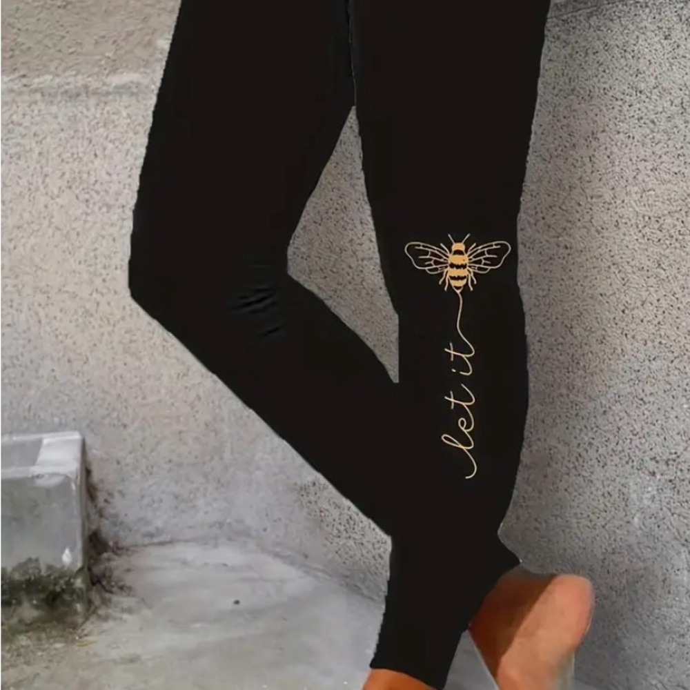 NWOT Black Bee Print Women's Leggings